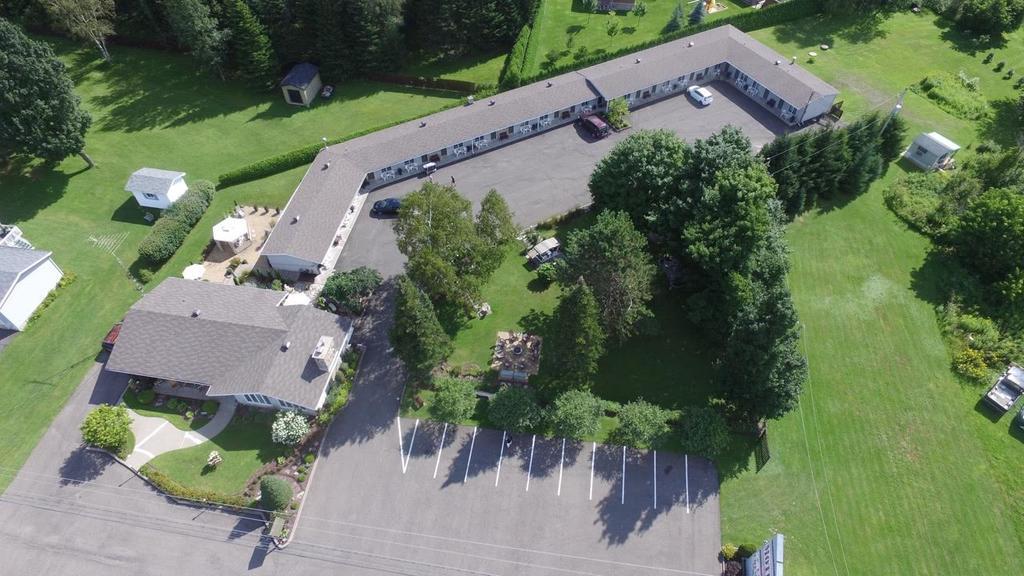 Motel La Cheminee Saint-Jerome Buitenkant foto